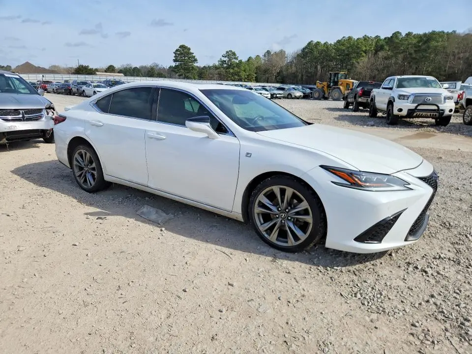 2019 LEXUS ES 350  
