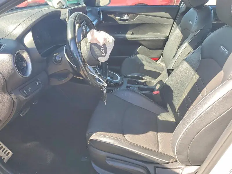 2022 KIA FORTE GT LINE  