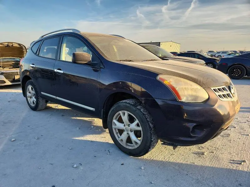 2011 NISSAN ROGUE S  