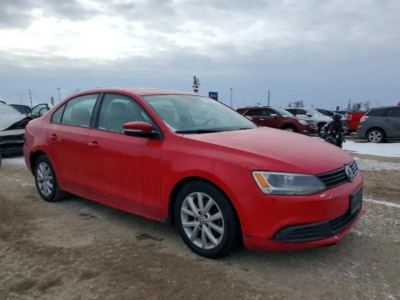 2012 VOLKSWAGEN JETTA SE  