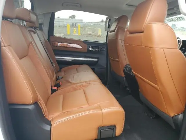 2015 TOYOTA TUNDRA CREWMAX 1794  