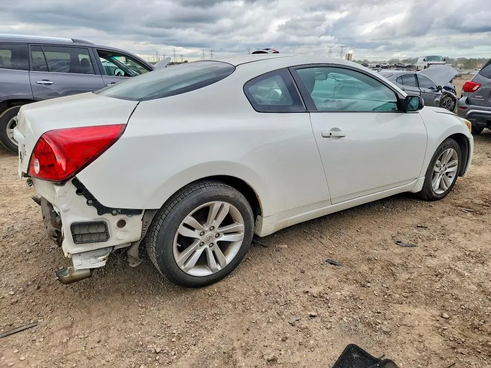 2013 NISSAN ALTIMA S  