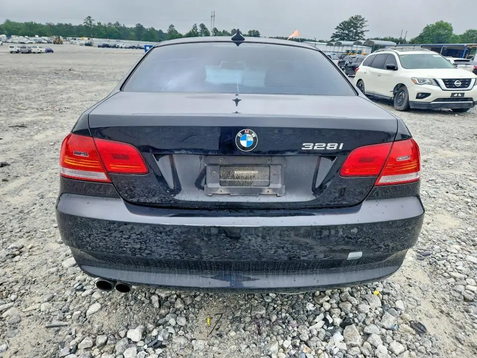 2010 BMW 328I   