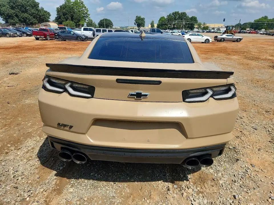 2021 CHEVROLET CAMARO LZ  