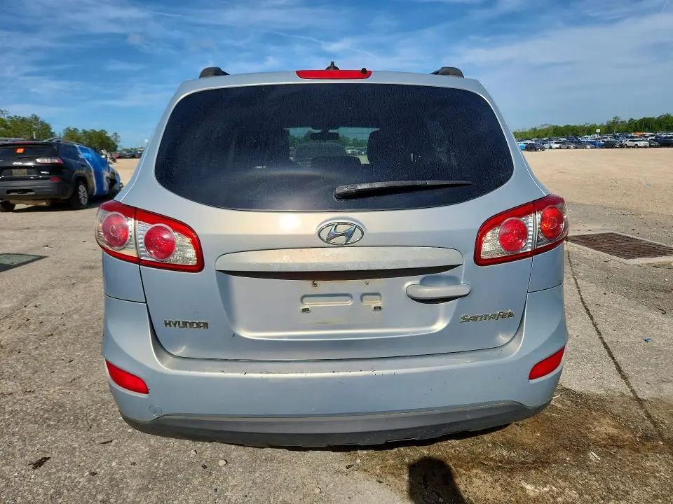 2010 HYUNDAI SANTA FE GLS  