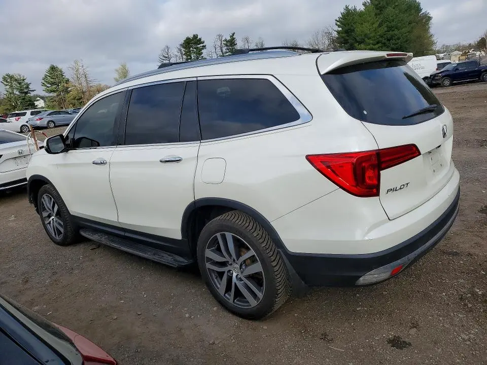 2018 HONDA PILOT ELITE  