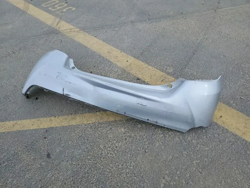 2016 TOYOTA YARIS 5-DOOR SE  