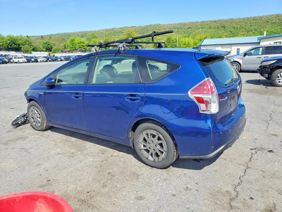 2016 TOYOTA PRIUS V THREE  