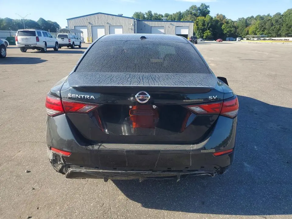 2021 NISSAN SENTRA SV  