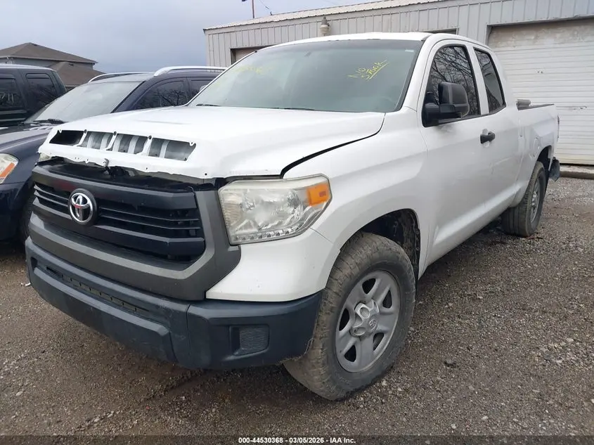 2017 TOYOTA TUNDRA SR 5.7L V8