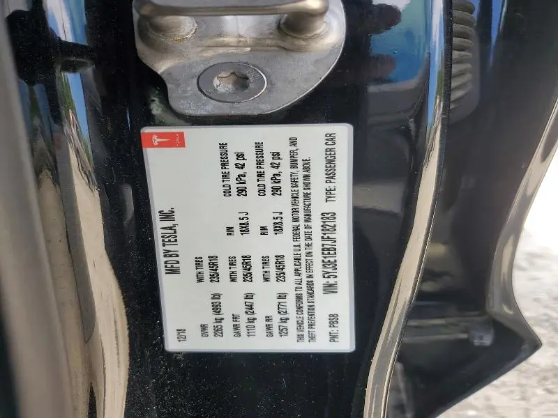 2018 TESLA MODEL 3   