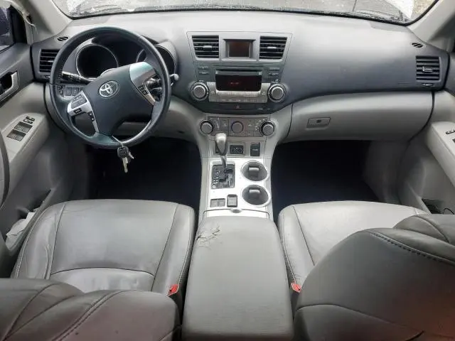 2012 TOYOTA HIGHLANDER BASE  