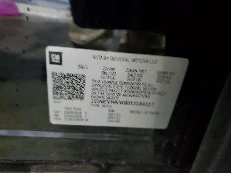 2021 CHEVROLET TRAVERSE LT  