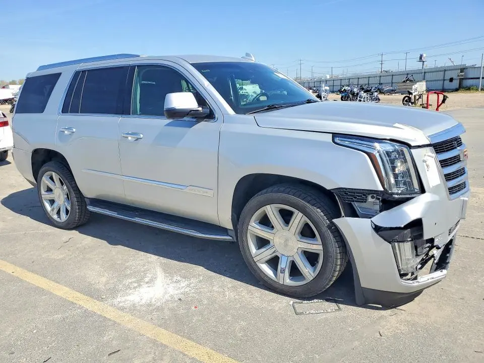 2016 CADILLAC ESCALADE LUXURY  