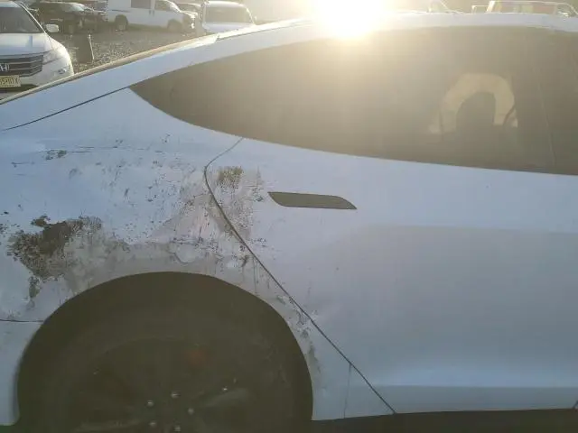 2016 TESLA MODEL S   
