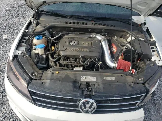 2016 VOLKSWAGEN JETTA SPORT  