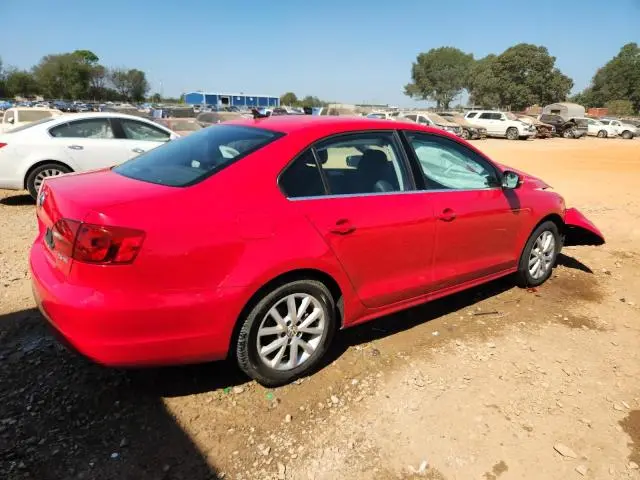 2013 VOLKSWAGEN JETTA SE  