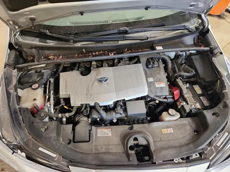 2019 TOYOTA PRIUS LE  