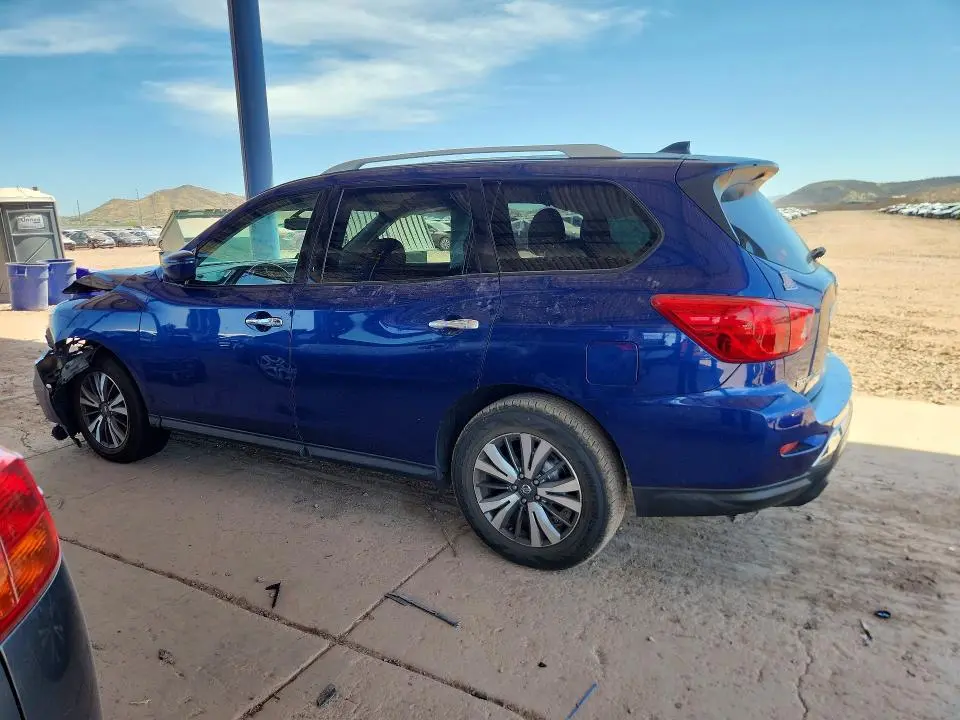 2020 NISSAN PATHFINDER SV  