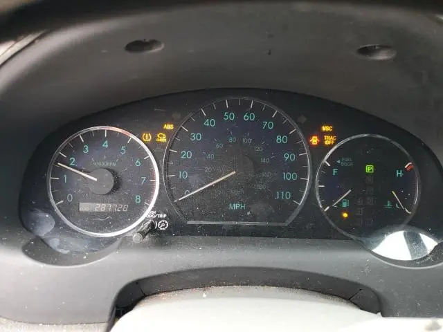 2010 TOYOTA SIENNA XLE  