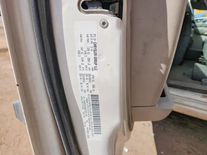 2010 CHRYSLER TOWN & CNT   