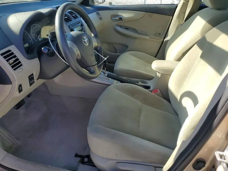2012 TOYOTA COROLLA LE  