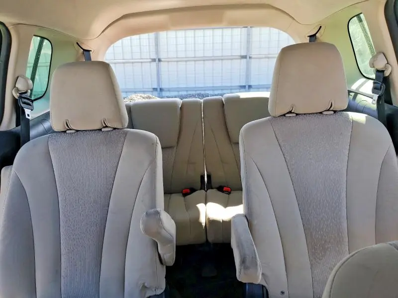 2012 MAZDA 5   
