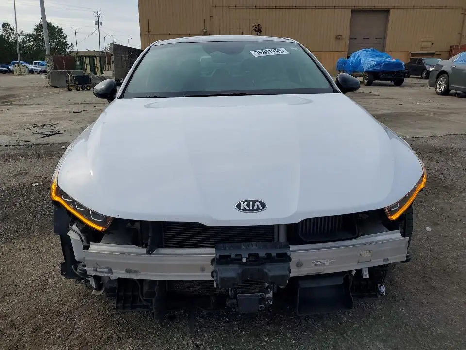 2021 KIA K5   