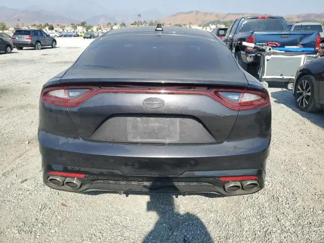 2019 KIA STINGER GT2  