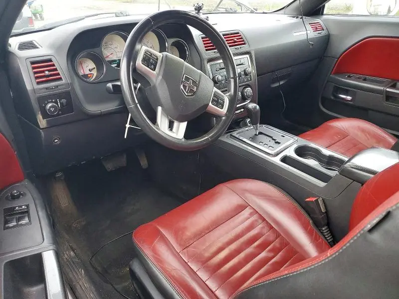 2013 DODGE CHALLENGER SXT  