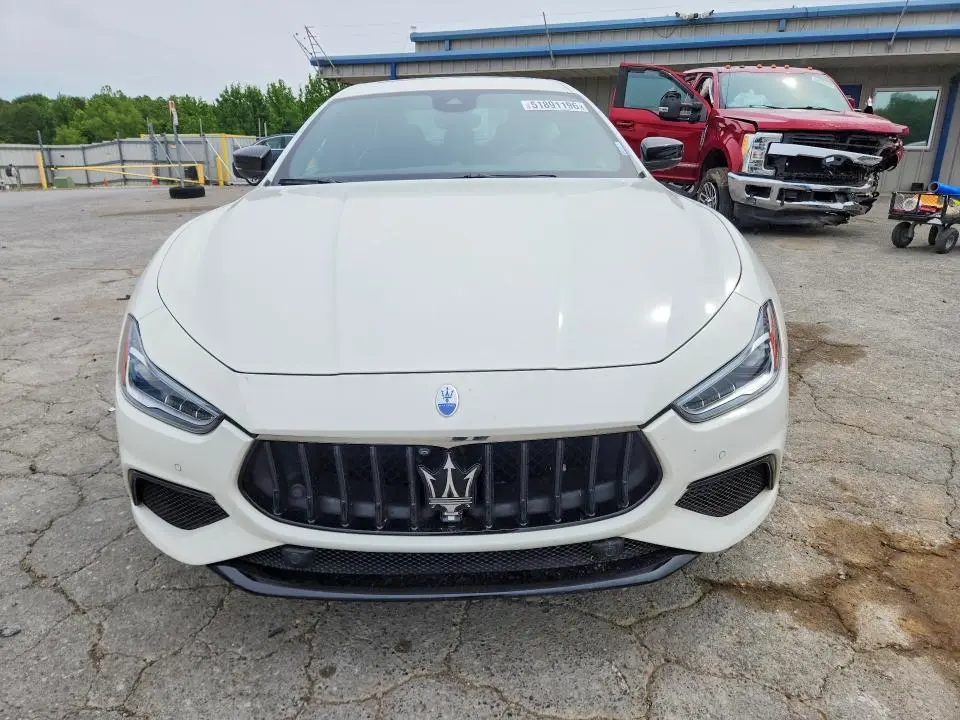 2024 MASERATI GHIBLI MODENA  