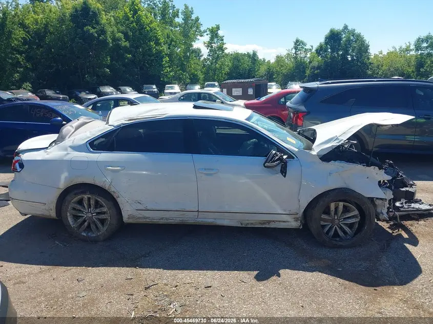 2016 VOLKSWAGEN PASSAT V6 SEL PREMIUM