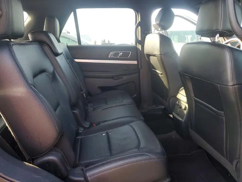 2017 FORD EXPLORER XLT  