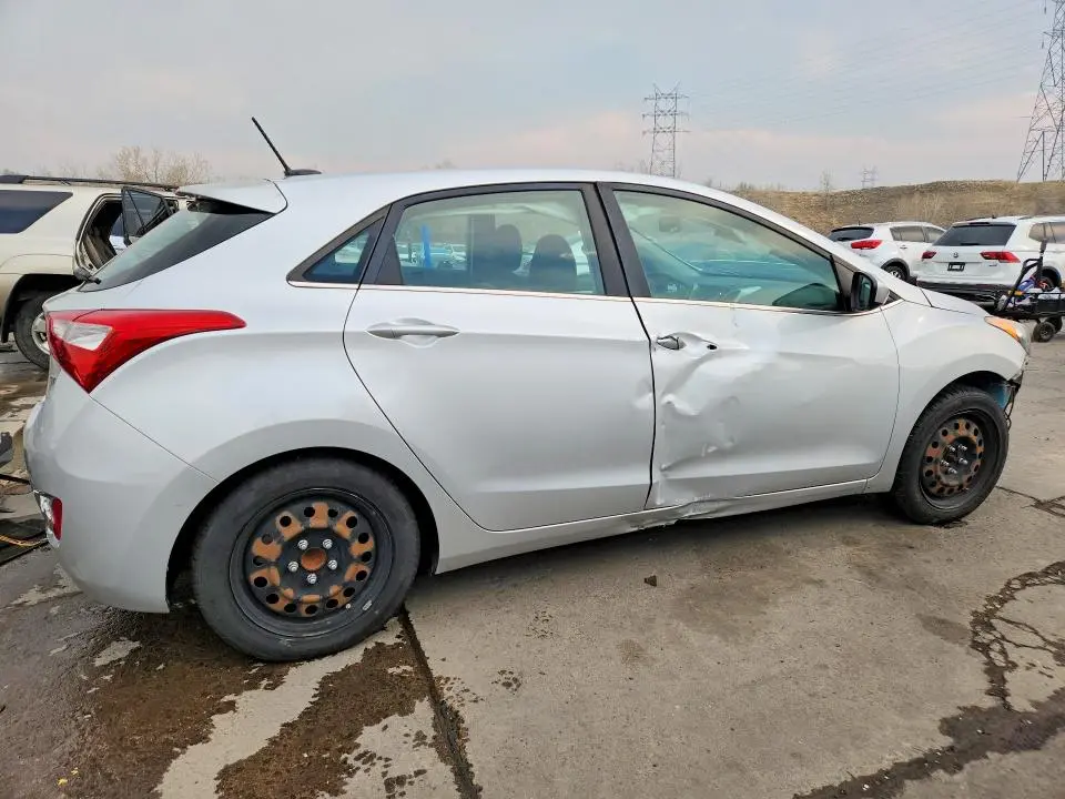 2016 HYUNDAI ELANTRA GT BASE  