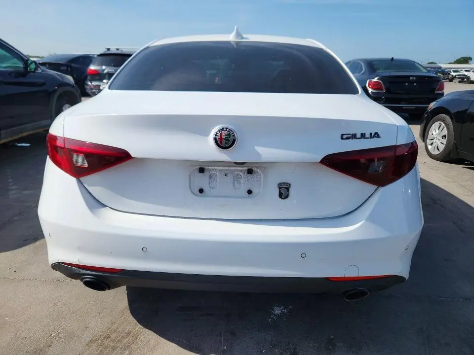 2019 ALFA ROMEO GIULIA   