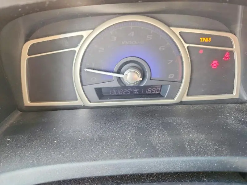 2011 HONDA CIVIC LX  
