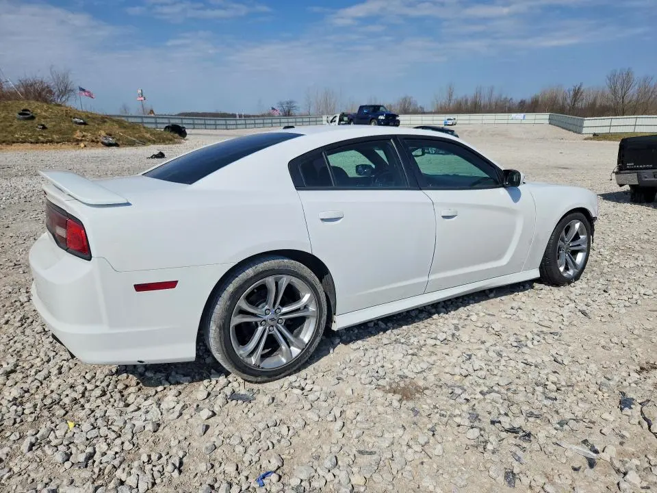 2014 DODGE CHARGER R  