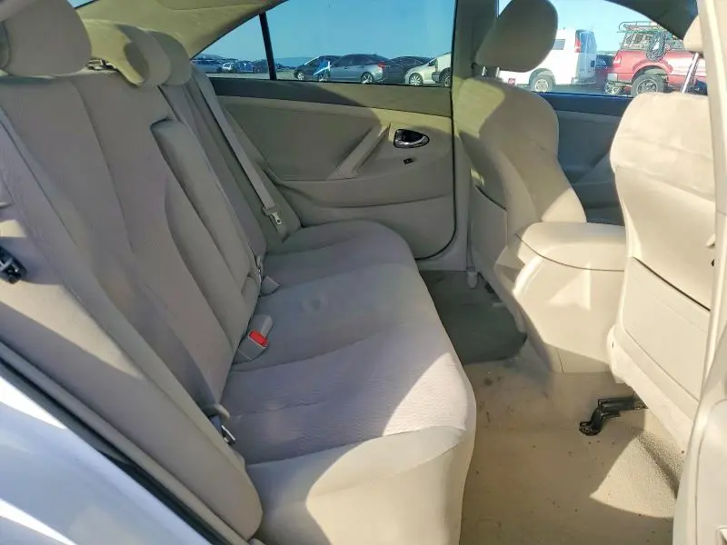 2011 TOYOTA CAMRY BASE  