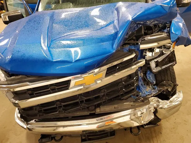 2023 CHEVROLET SILVERADO K1500 LT  