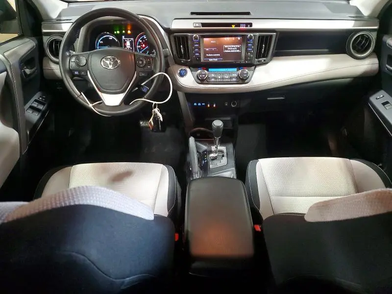 2018 TOYOTA RAV4 HV LE  