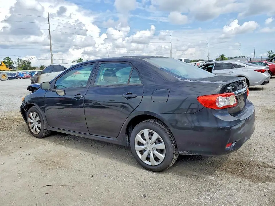 2012 TOYOTA COROLLA LE  