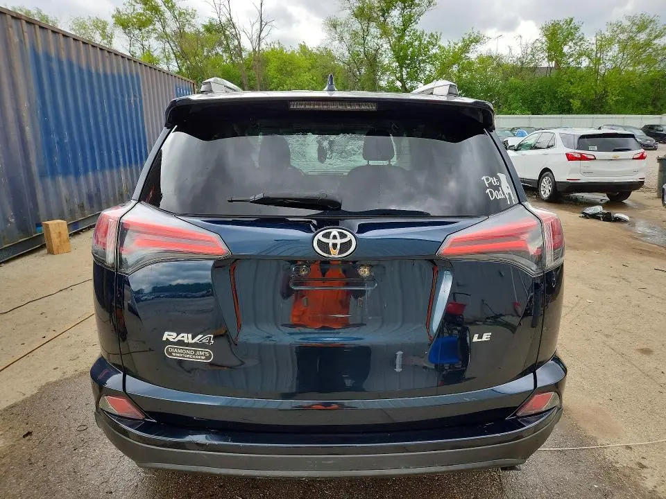 2017 TOYOTA RAV4 LE  