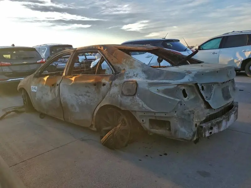 2015 TOYOTA CAMRY LE  