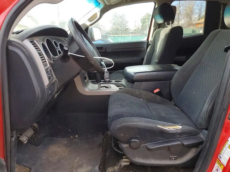 2011 TOYOTA TUNDRA GRADE  