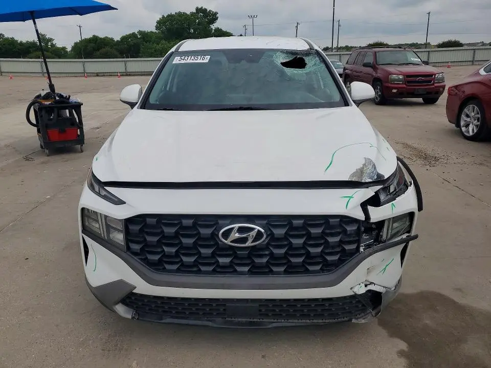 2022 HYUNDAI SANTA FE SE  