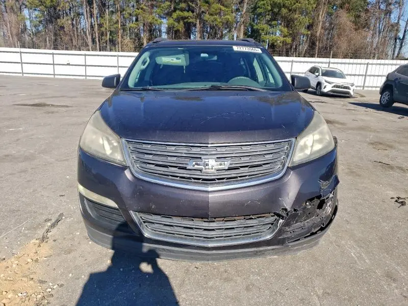 2013 CHEVROLET TRAVERSE LS  