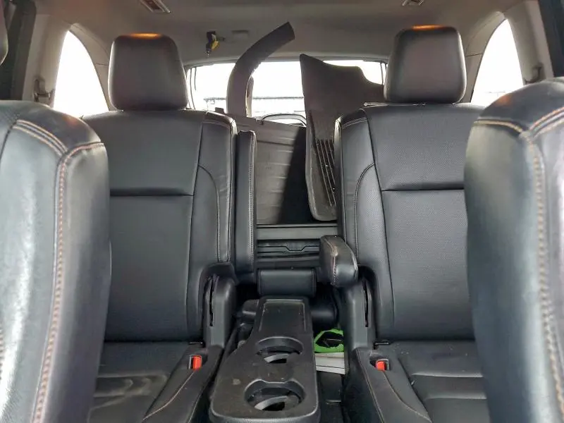 2018 TOYOTA HIGHLANDER HYBRID LIMITED  