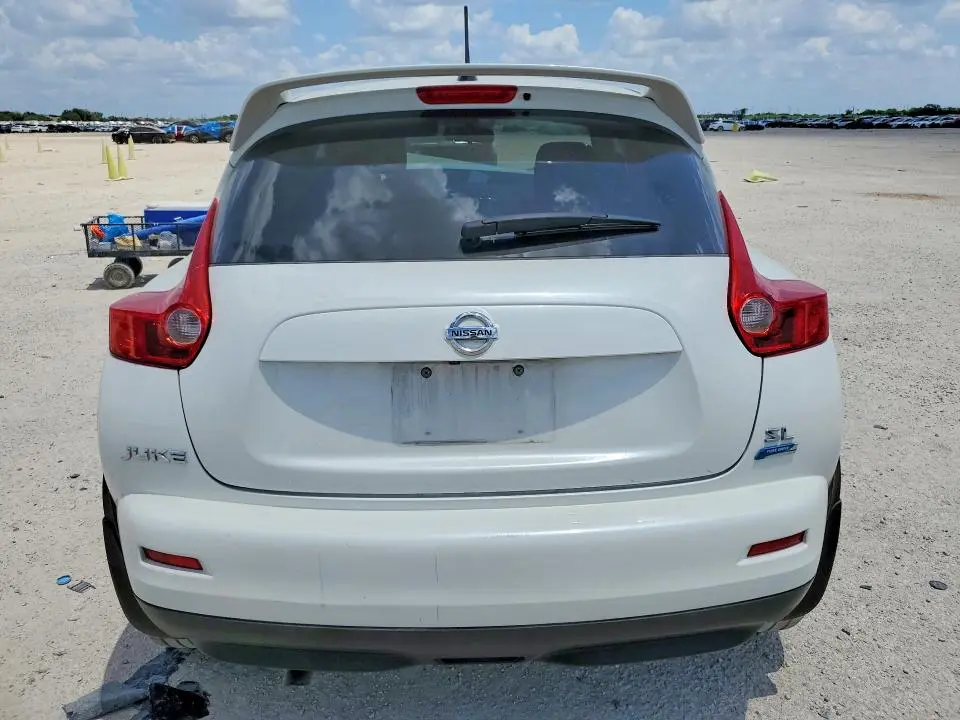 2014 NISSAN JUKE SL  