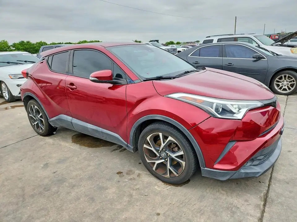 2018 TOYOTA C-HR XLE PREMIUM  