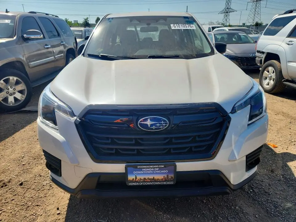 2023 SUBARU FORESTER   